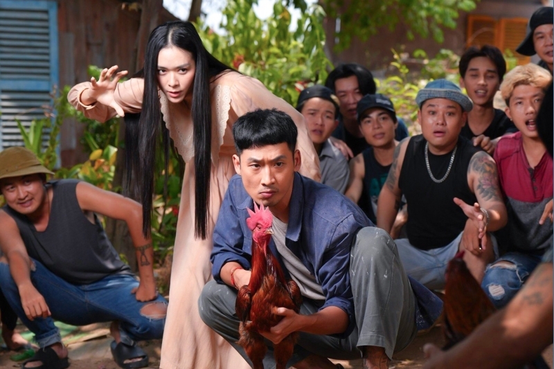 Hết làm Hotboy, Tuấn Trần lột xác làm 'đá gà boy' trong Làm Giàu Với Ma