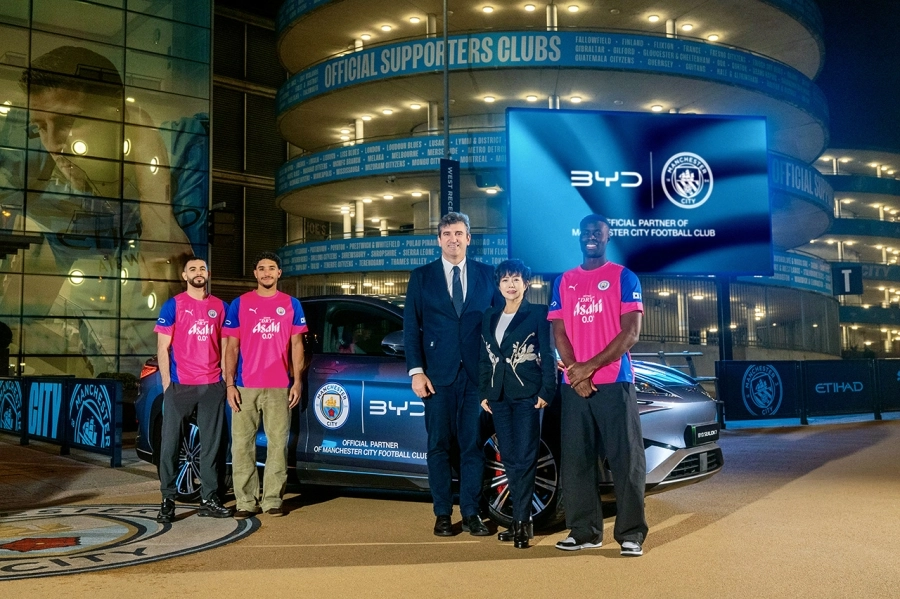 BYD trở thành đối tác chính thức của CLB bóng đá Manchester City