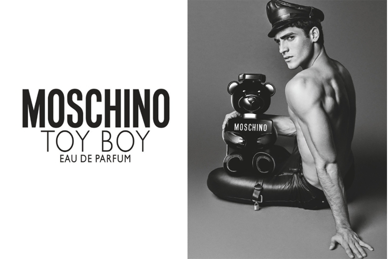 Moschino Toy Boy: Hành trình biến sự nổi loạn thành vũ khí quyết rũ nhất