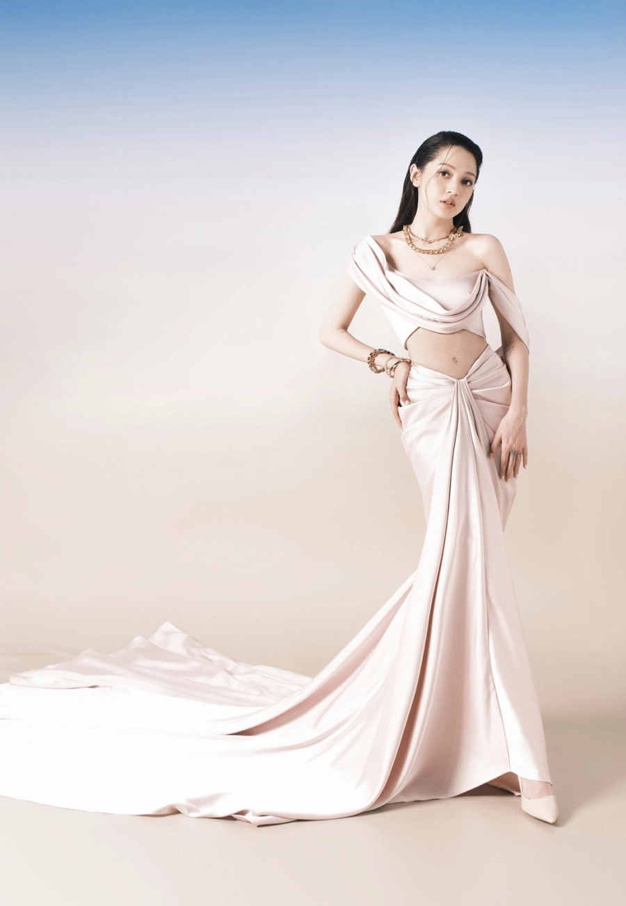 Bảo Anh trở lại đường đua âm nhạc cùng live concert Đức Huy 'Những gì đến tự nhiên'