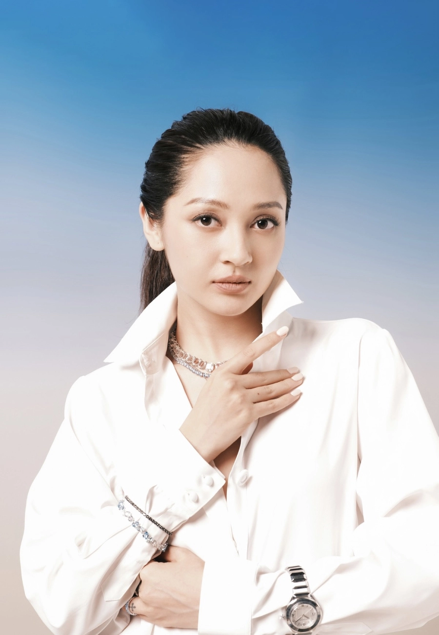 Bảo Anh trở lại đường đua âm nhạc cùng live concert Đức Huy 'Những gì đến tự nhiên'