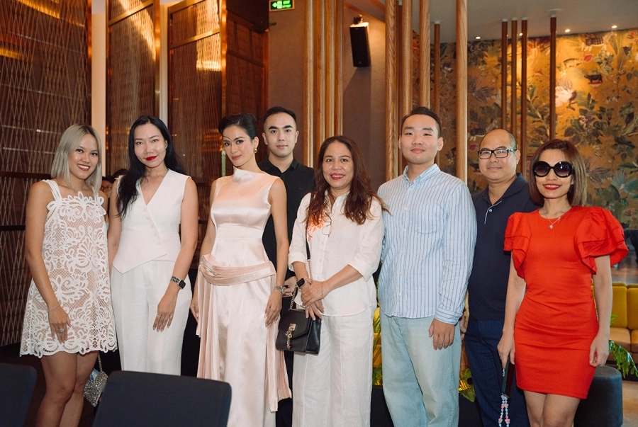 Khám phá hương sắc xuân hè tại workshop nước hoa ‘Avec Amour – Spring’s Embrace’