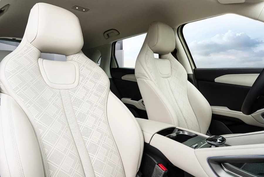BYD ATTO 2 ra mắt ấn tượng tại sự kiện BYD Techshow
