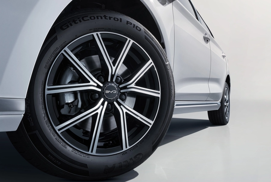 BYD Việt Nam khởi động 'Ngày hội tài xế công nghệ' trên toàn