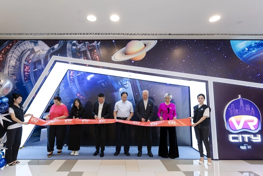 Vũ trự thực tế ảo VR City chính thức ra mắt tại Việt Nam