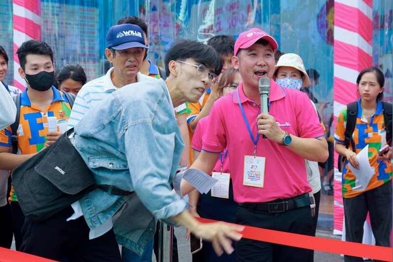 Du Lịch Việt ra mắt chùm tour “Xoay mùa du hý- Săn tour hết ý” tại Ngày hội du lịch TP HCM 2025