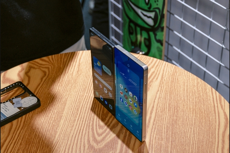 Đặt trước Samsung Galaxy Z Fold7/ Z Flip7 tại Di Động Việt, tham gia 'Lật gập trúng quà' lên đến 100 triệu đồng