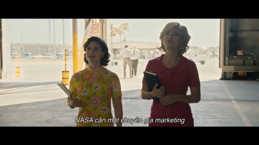 Màn kết hợp cực “tình” của bộ đôi Scarlett Johansson và Channing Tatum trong Fly Me To The Moon