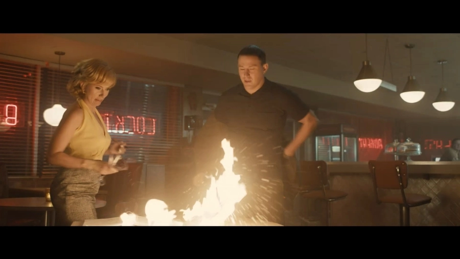Màn kết hợp cực “tình” của bộ đôi Scarlett Johansson và Channing Tatum trong Fly Me To The Moon