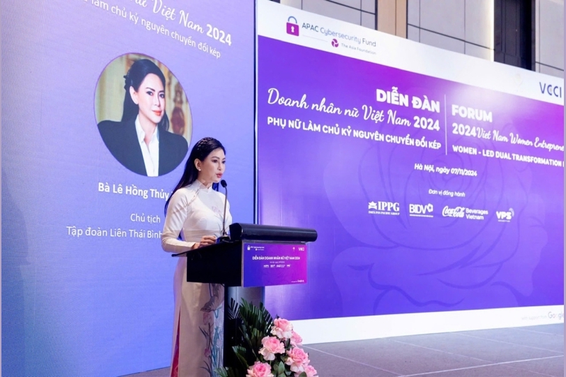 CEO IPPG Lê Hồng Thủy Tiên phát biểu tại Diễn đàn doanh nhân nữ Việt Nam 2024