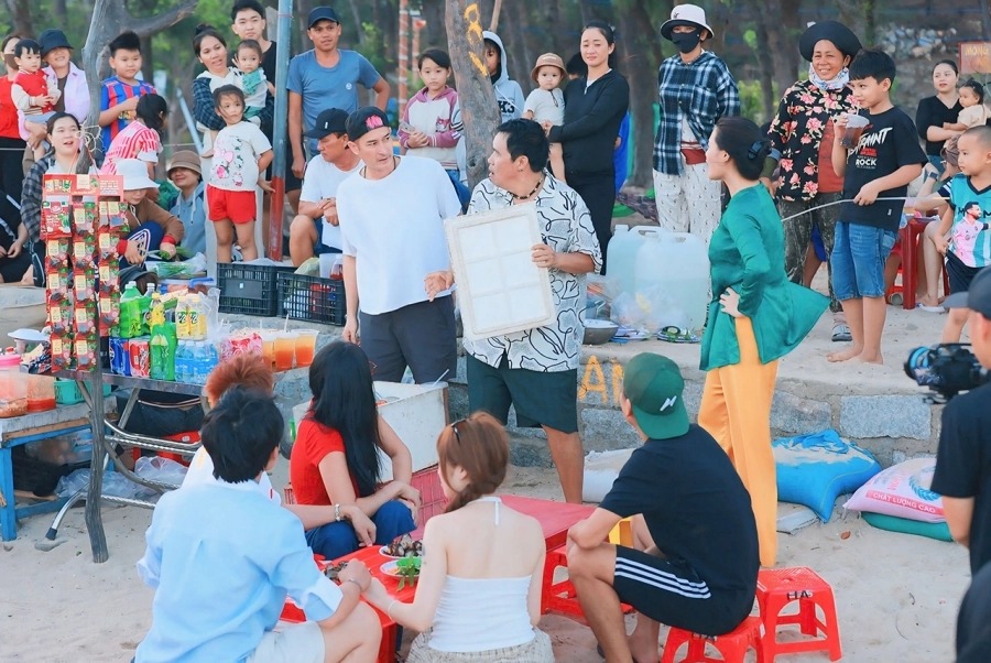 Làng Biển Hahaha: Webdrama mang tiếng cười và thông điệp chữa lành