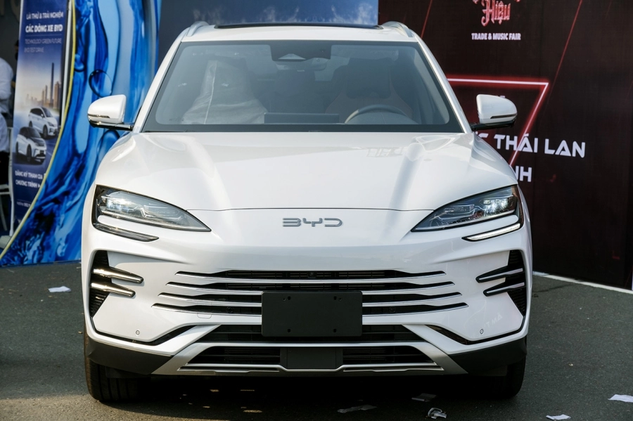 Người dùng An Giang thích thủ trải nghiệm xe PHEV BYD Sealion 6