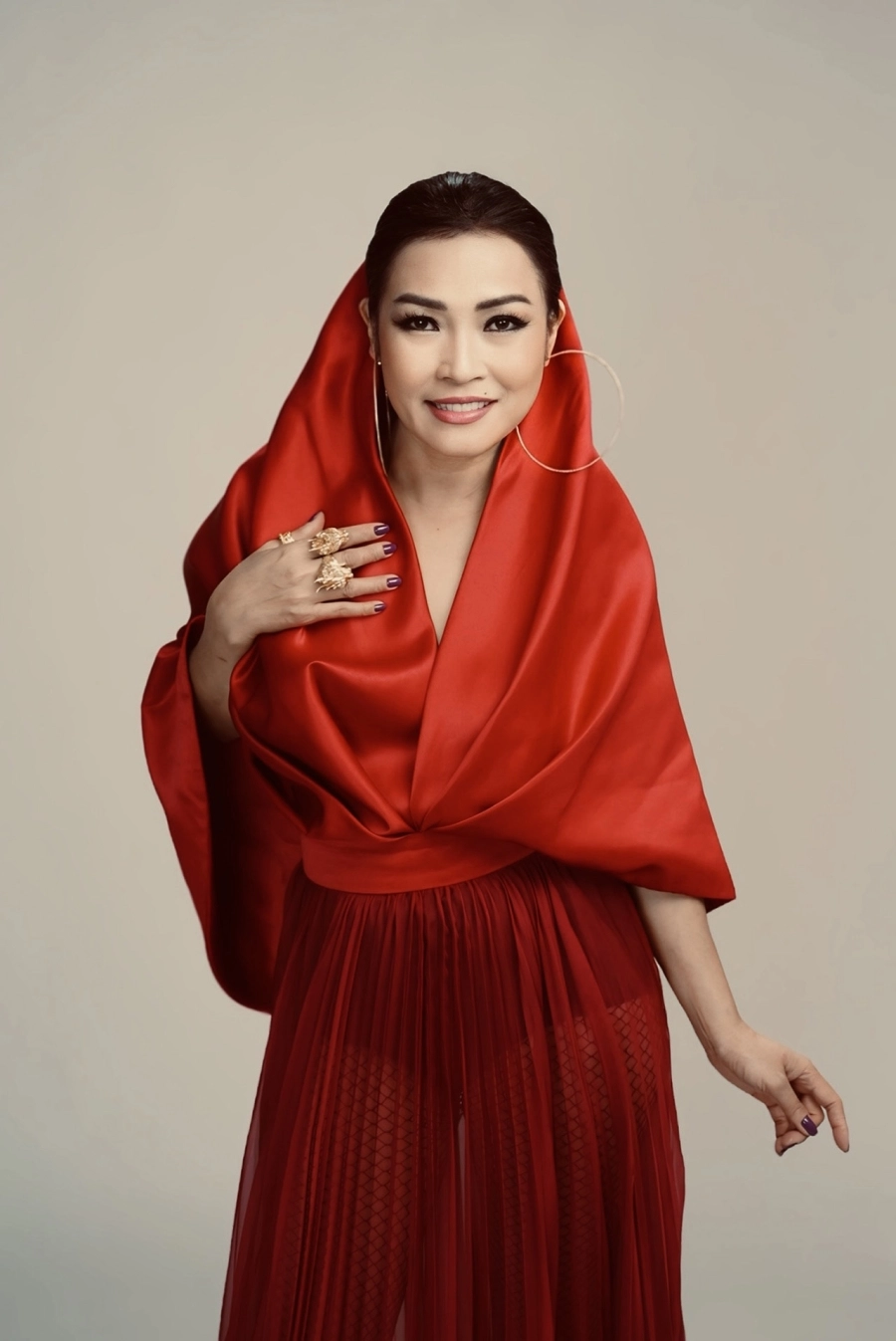 Sự trở lại thú vị của 'Đoá hồng gai' Phương Thanh sau 16 năm