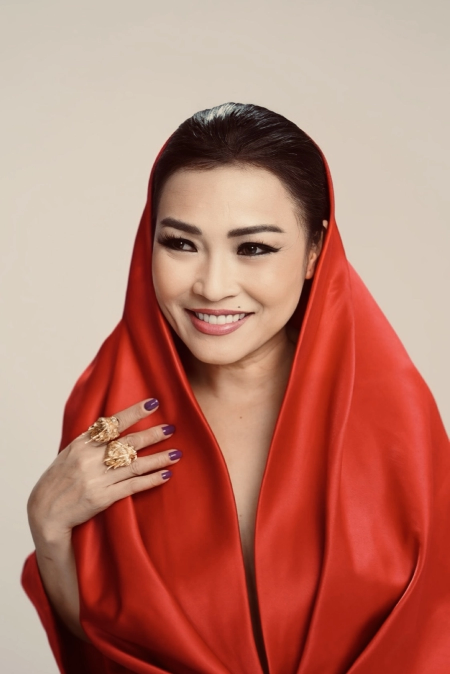 Sự trở lại thú vị của 'Đoá hồng gai' Phương Thanh sau 16 năm