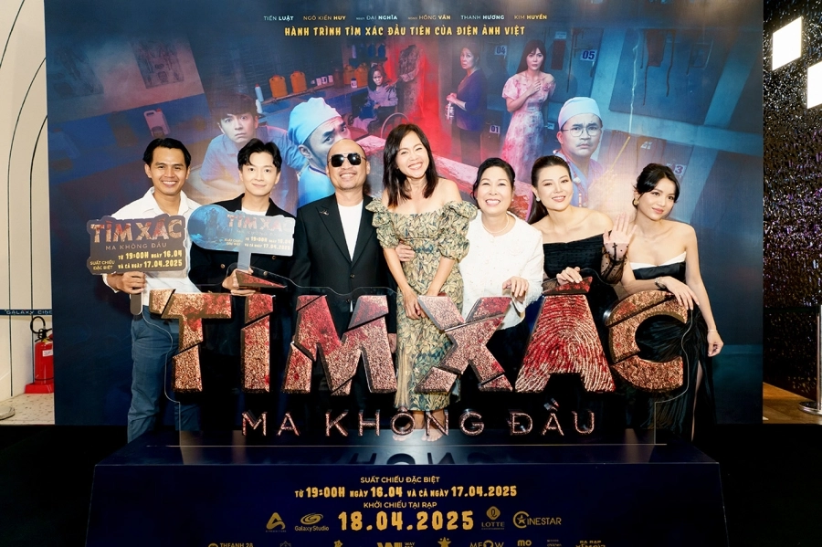 Showcase ‘Tìm Xác – Ma Không Đầu’: Mang nhân vật không đầu lên sân khấu giao lưu