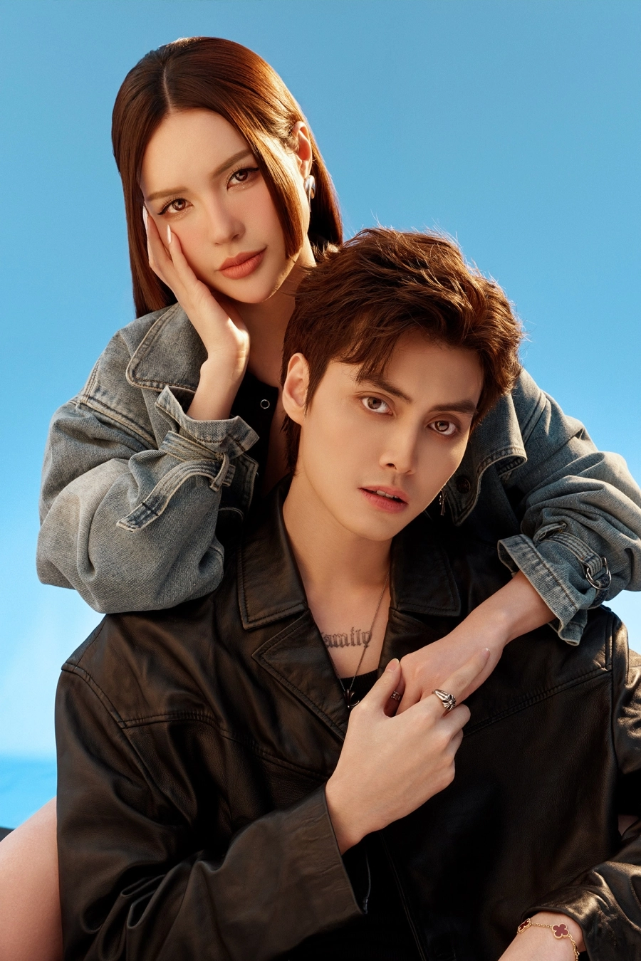 Diệp Lâm Anh mời loạt sao showbiz Việt tham gia phiên livestream triệu đô