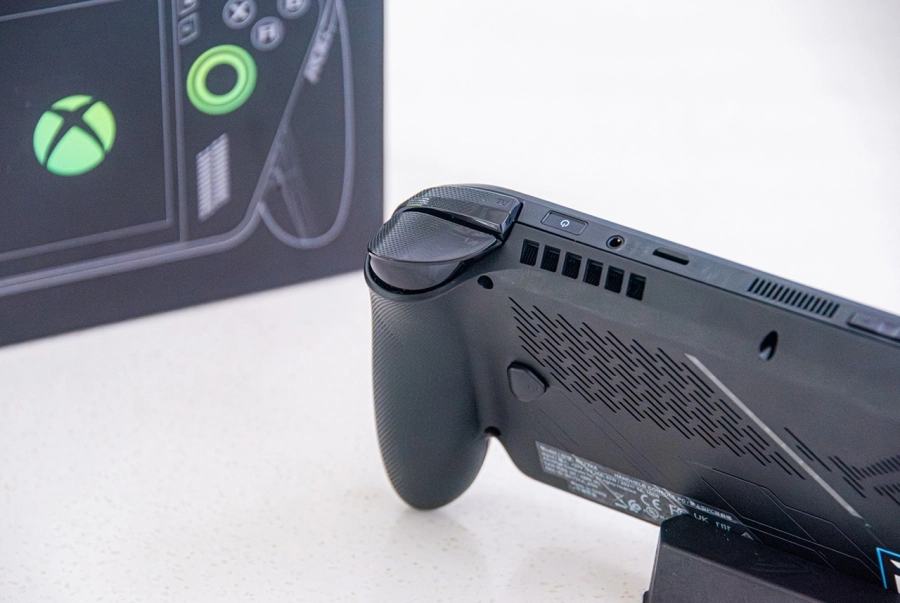 ASUS ROG chính thức mở bán ROG Xbox Ally và Xbox Ally X tại Việt Nam
