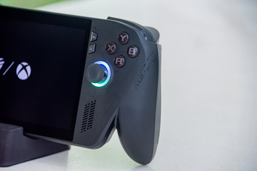 ASUS ROG chính thức mở bán ROG Xbox Ally và Xbox Ally X tại Việt Nam