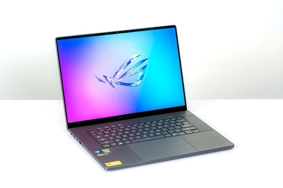 ASUS ROG Zephyrus G16: Laptop gaming mỏng nhẹ nhất được trang bị GPU GeForce RTX 50