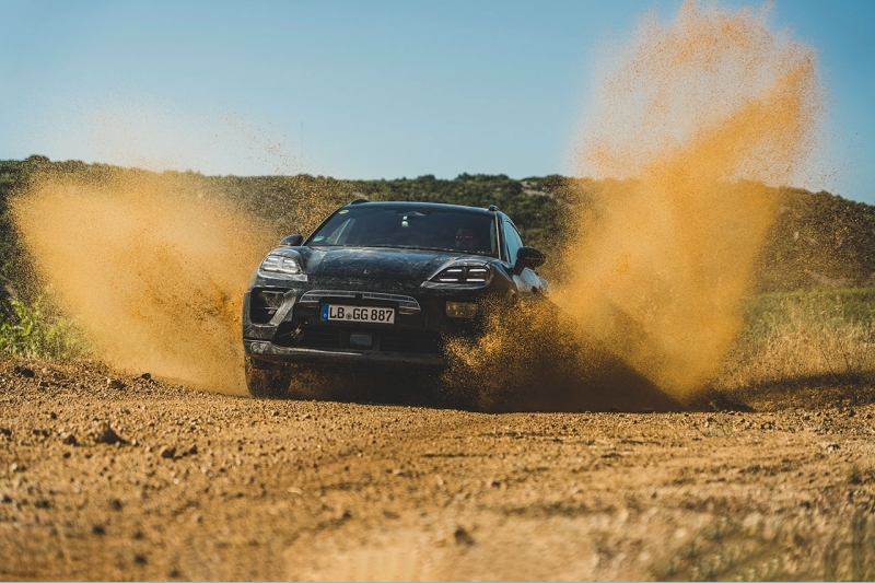 Ô tô điện Porsche Macan thế hệ mới được thử nghiệm trong điều kiện khắc nghiệt
