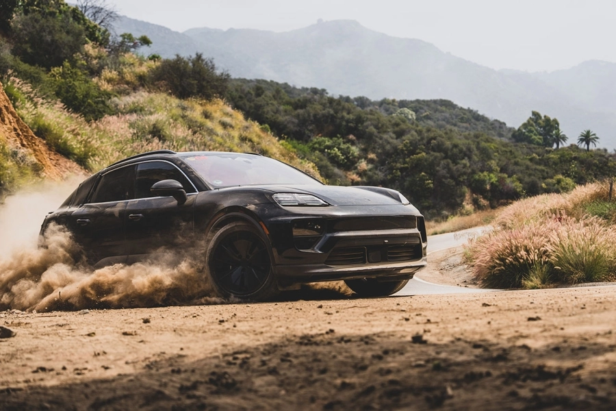 Ô tô điện Porsche Macan thế hệ mới được thử nghiệm trong điều kiện khắc nghiệt