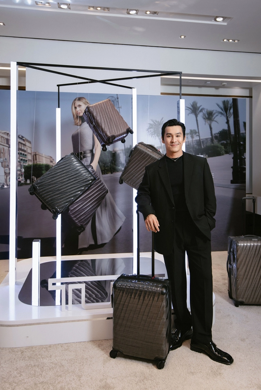 TUMI ra mắt BST 19 Degree Lite đánh dấu cột mốc 50 năm