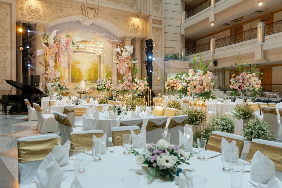Renaissance Riverside Hotel Saigon ưu đãi ngày chung đôi