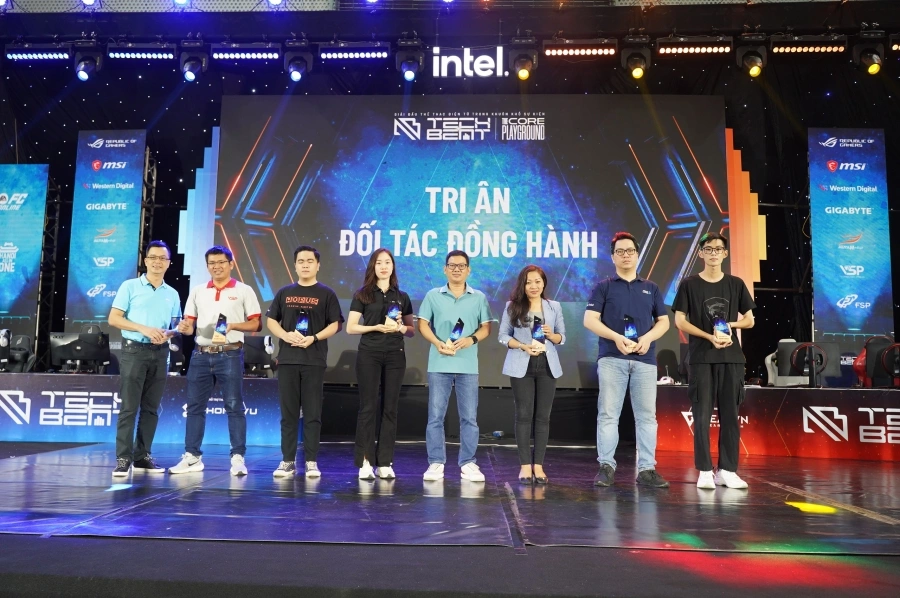 Sôi động ngày khai mạc Ngày hội công nghệ Tech Beat 2024